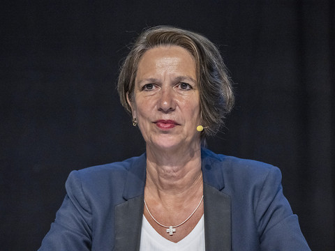 Christine Schraner Burgener quitte le SEM pour le DFAE