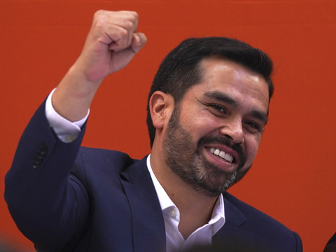 Mexique: effondrement d'un chapiteau pendant la présidentielle