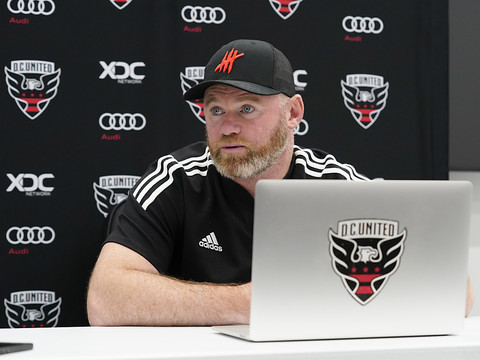 Wayne Rooney nommé entraîneur de Plymouth (D2)