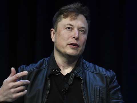 Musk veut créer un supercalculateur pour accompagner xAI (médias)