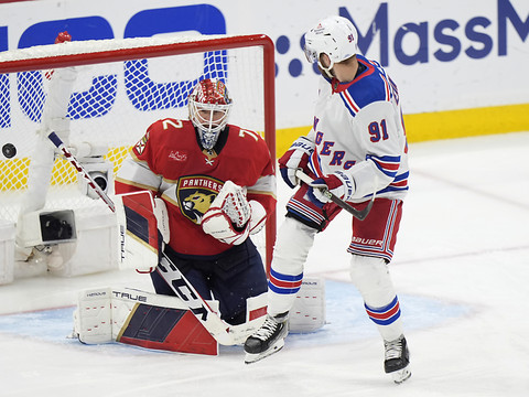 Les Rangers reprennent la main
