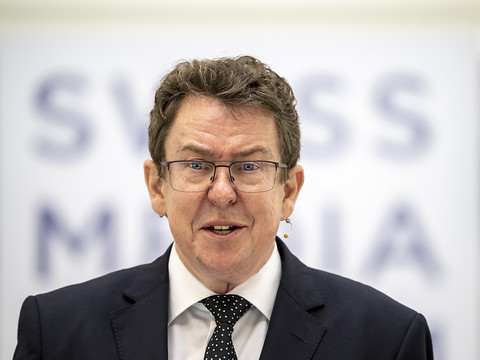 Rösti appelle à oeuvrer pour connecter le monde entier à Internet