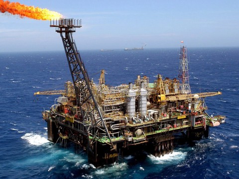 Totalénergies et Petrobras étendent 2 champs pétroliers au Brésil