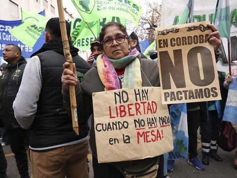 Le gouvernement argentin sommé de distribuer de l'aide alimentaire