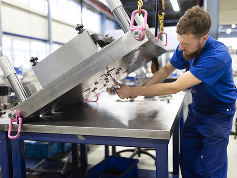 Feintool réorganise ses activités de découpage en Europe