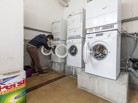 Un tiers des Suisses ont déjà eu un conflit avec leurs voisins