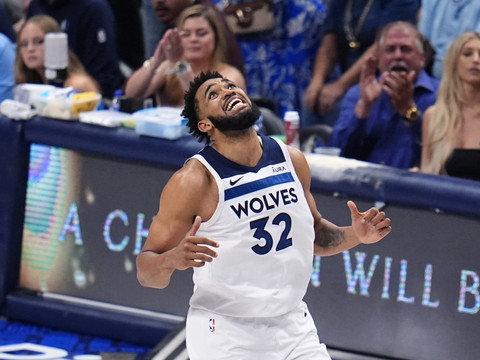 Minnesota arrache un succès à Dallas