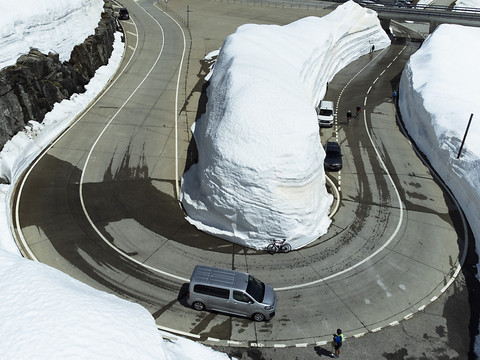 Réouverture du col du Gothard après sa fermeture hivernale