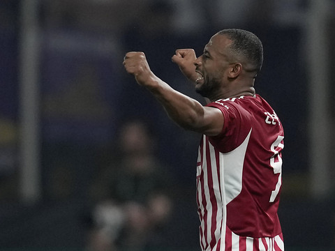 Conference League: Olympiakos bat la Fiorentina en finale