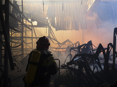 Trois morts et 16 blessés dans des frappes russes à Kharkiv