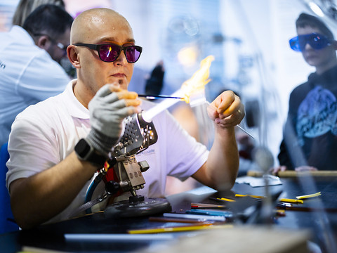 L'USS veut 5000 francs pour les travailleurs avec apprentissage