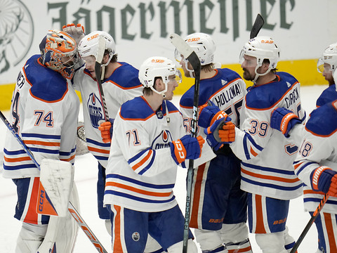 Les Oilers à un succès de la finale