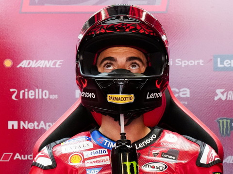 Bagnaia remporte la course sprint et revient à 27 points de Martin