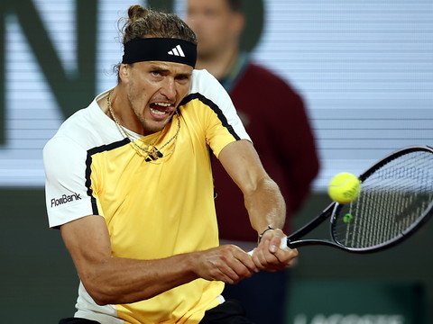 Zverev s'en sort de justesse face à Griekspoor