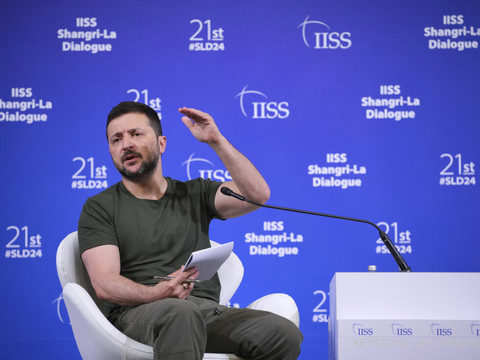 Zelensky déçu de l'absence d'engagement de 