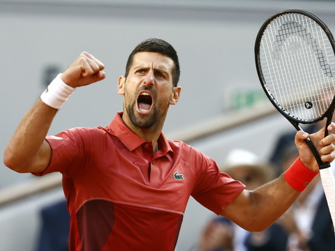 Novak Djokovic à nouveau miraculé