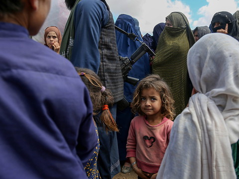 Afghanistan: l'ONU condamne la flagellation de personnes