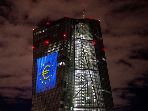La BCE abaisse ses taux directeurs