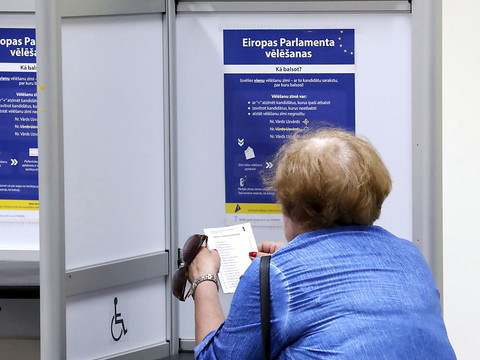 Les bureaux de vote ont ouvert en Italie