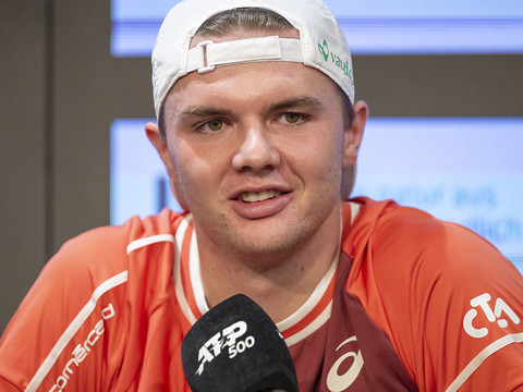 Dominic Stricker à nouveau battu