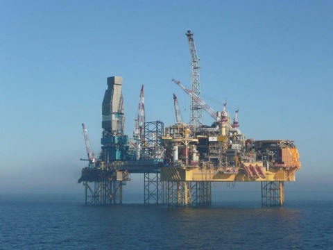 Pétrole: l'AIE entrevoit un 