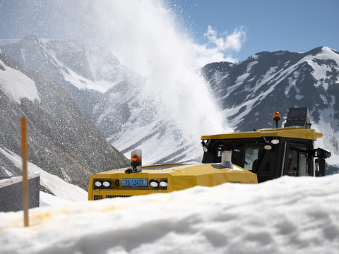 La route du col du Grand-St-Bernard est rouverte