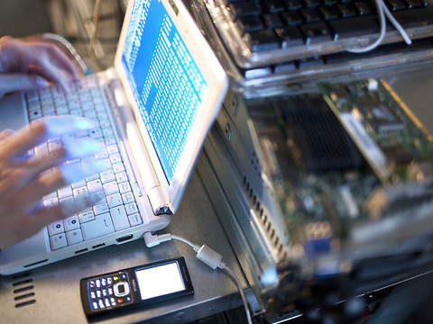 Nouvelles cyber-attaques sur les sites web de la Confédération