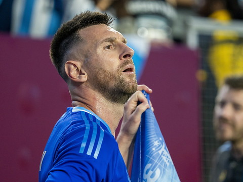 Doublé de Messi avec l'Argentine