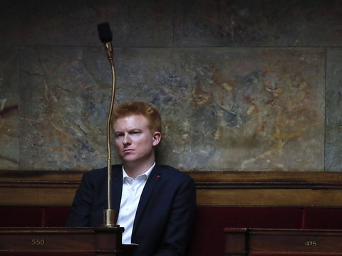 Le député LFI contesté Adrien Quatennens renonce à sa candidature