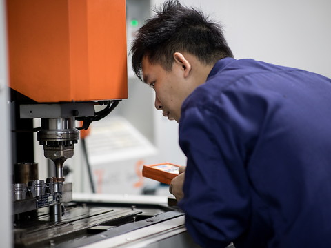 Chine: les ventes au détail augmentent en mai