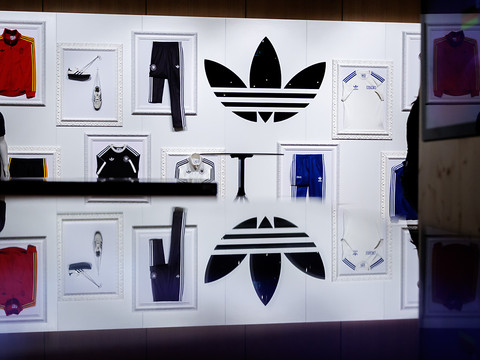 Adidas mène une enquête sur des allégations de corruption en Chine