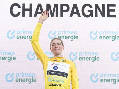 Tour de Suisse dames: encore Demi Vollering