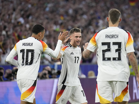 L'Allemagne veut confirmer, la Croatie se relancer