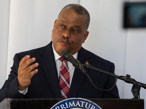 Le Premier ministre haïtien veut un  nouveau souffle face aux gangs