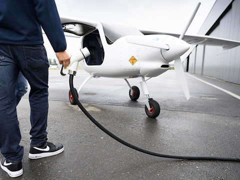 H55 se branche à l'avenir de l'aviation électrique
