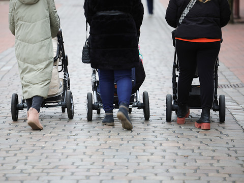Adoption facilitée pour enfants nés d'un don de sperme en Suisse