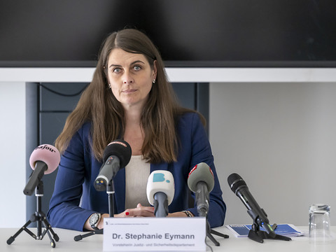 Dysfonctionnements à Bâle-Ville: commandant de police à la trappe