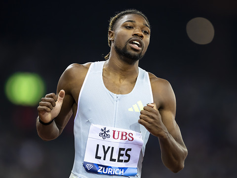 Lyles pourra rêver en grand aux JO, Richardson trébuche sur 200