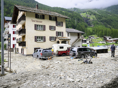 Valais: les intempéries font un mort et un disparu