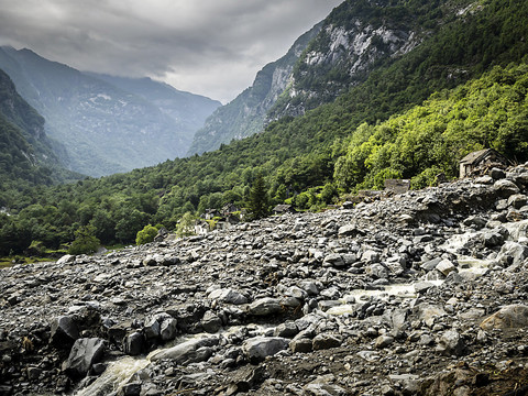 Une nouvelle victime découverte morte au Tessin