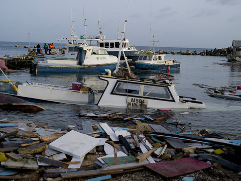 L'ouragan Béryl fait sept morts et se dirige vers la Jamaïque