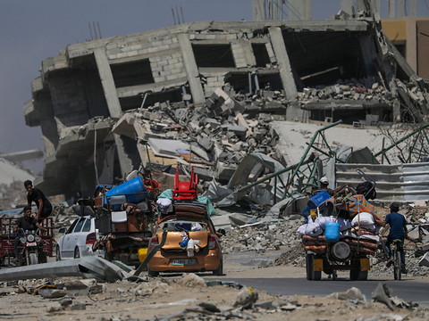 Des dizaines de milliers de Palestiniens fuient le sud de Gaza