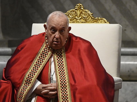 Un archevêque excommunié pour avoir rejeté l'autorité du pape