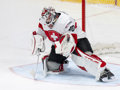 Akira Schmid signe pour deux ans à Vegas