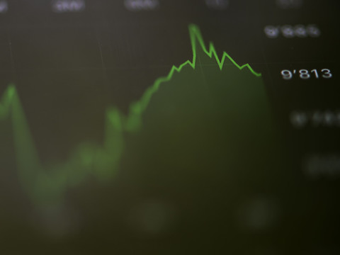 La Bourse suisse reprend espoir après les législatives en France