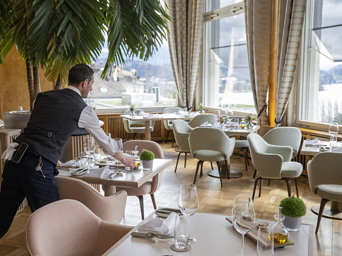 Hôtellerie-restauration: échec des négociations salariales 2025