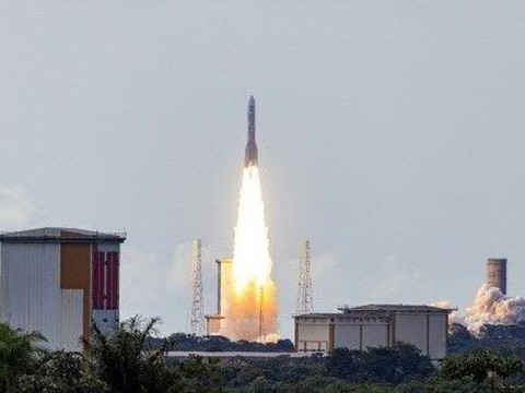 Succès du premier vol de la fusée Ariane 6 en un 