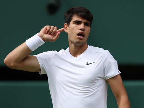 Alcaraz défendra son titre en finale à Wimbledon