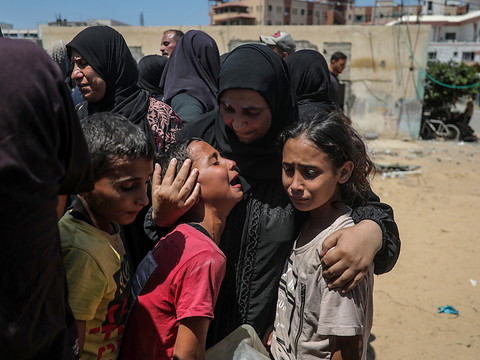 Israël aurait visé un chef du Hamas, ce dernier dénonce un carnage