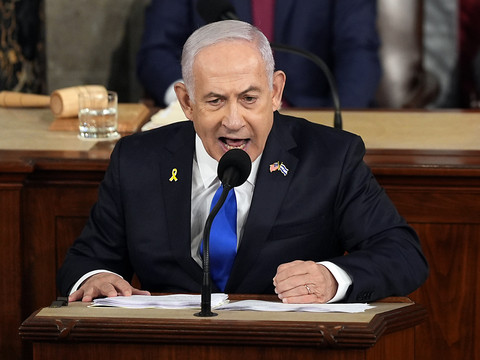 Netanyahu défend la guerre à Gaza face au Congrès américain